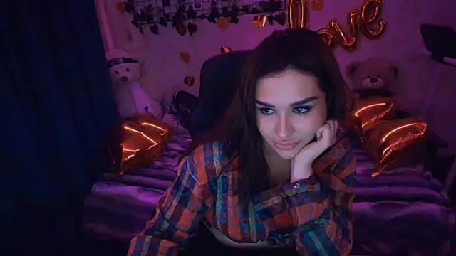 AlisiaRose online show from March 2026 01:55:01 AM