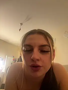 Snapshot of Lola-rosexx chatting on February 2026 12:18:02 AM Lola-rosexx online show from February 2026 12:18:02 AM