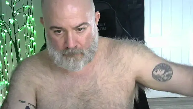 XJJ77x online show from March 2026 02:17:01 AM