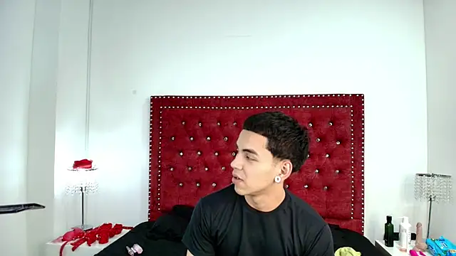 Jaden and sofia online show from May 2026 03:02:01 AM