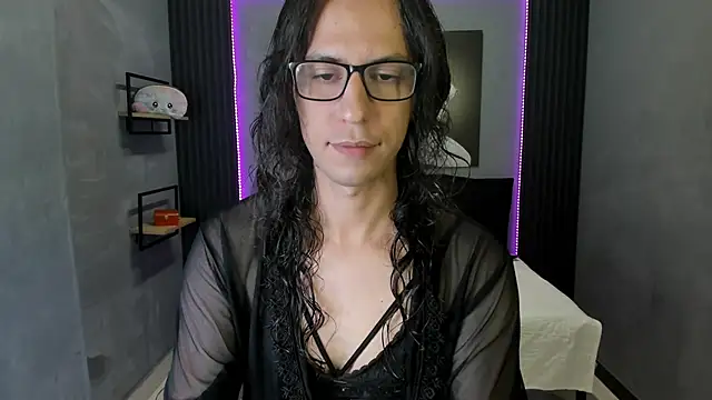 Luna Winstonn online show from January 2026 01:59:02 PM