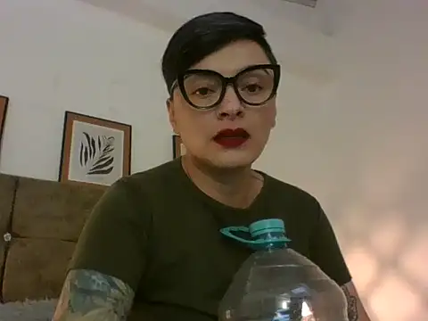 kat paradise online show from February 2026 11:39:01 AM