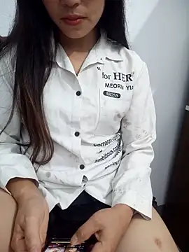 congchua977 online show from April 2026 01:24:01 PM