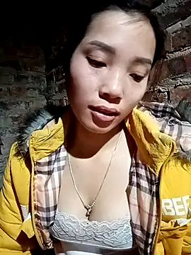 yeutinh00 online show from January 2026 07:27:02 PM