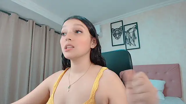 Snapshot of littlemolly_walcott chatting on May 2026 10:15:02 PM littlemolly walcott online show from May 2026 10:15:02 PM
