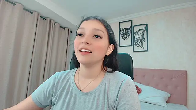 Snapshot of littlemolly_walcott chatting on May 2026 01:25:02 AM littlemolly walcott online show from May 2026 01:25:02 AM