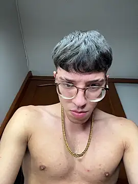 ArthurDavies  online show from March 2026 09:02:01 AM