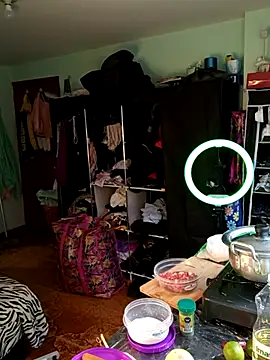 Snapshot of Andy_Kein chatting on April 2026 07:36:01 PM Andy Kein online show from April 2026 07:36:01 PM