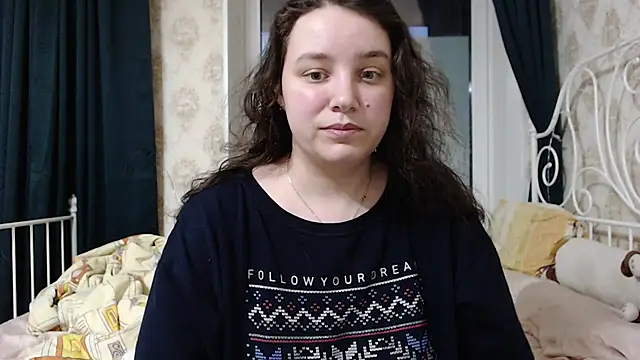 Snapshot of AmazingAllice chatting on February 2026 03:04:01 PM AmazingAllice online show from February 2026 03:04:01 PM