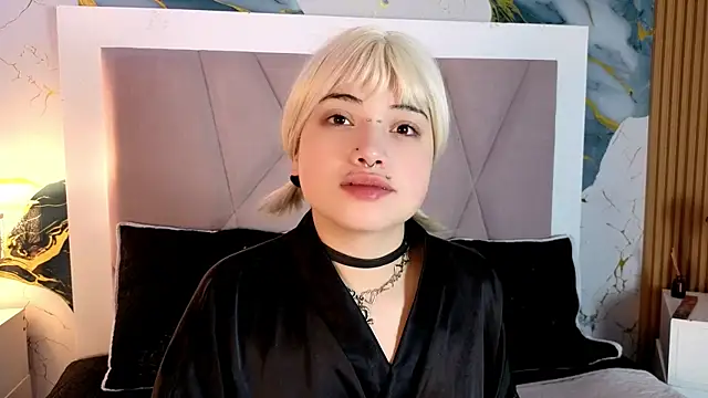 Sienna Desiree online show from June 2026 06:49:02 AM