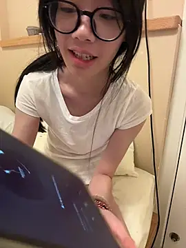 PetiteTight online show from June 2026 01:43:02 PM