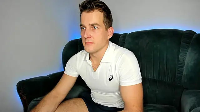 OskarGradient online show from January 2026 06:42:02 PM