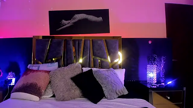 Snapshot of Chloe_Connor chatting on March 2026 04:18:01 AM Chloe Connor online show from March 2026 04:18:01 AM