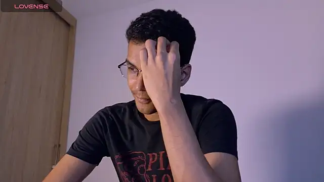 Pikashu7u7 online show from March 2026 11:00:01 PM