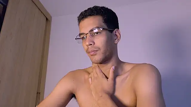 Pikashu7u7 online show from March 2026 03:11:02 AM