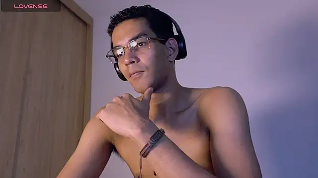 Pikashu7u7 online show from March 2026 03:55:02 AM