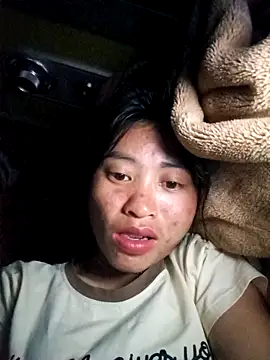 Hiniyk2 online show from May 2026 03:28:01 PM