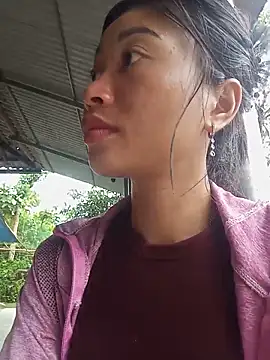 Hiniyk2 online show from June 2026 01:41:01 AM