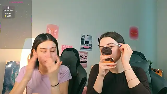 Doublechocolatee online show from January 2026 08:41:01 AM