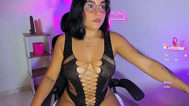 Snapshot of nina_desire_ chatting on July 2026 12:54:01 AM nina desire online show from July 2026 12:54:01 AM