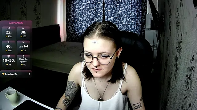 Withbeautyeyes online show from February 2026 10:08:02 AM