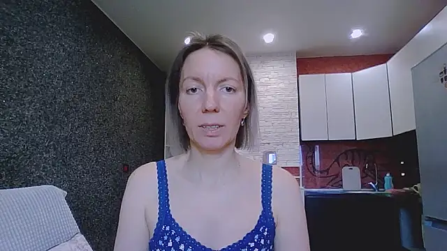 Amanda Luxe online show from February 2026 03:13:02 AM