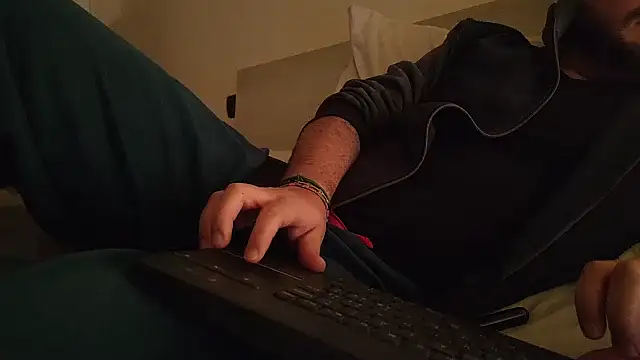 Reb born89 online show from January 2026 05:18:01 PM