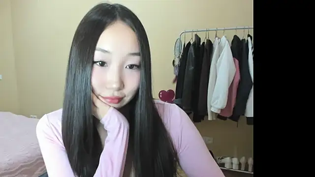 Amane Yuki online show from March 2026 05:29:01 PM