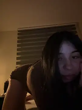 evelynrosess1 online show from April 2026 03:43:01 AM