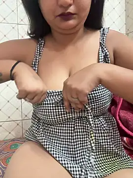 Snapshot of Curvy_Anaya chatting on May 2026 06:29:02 AM Curvy Anaya online show from May 2026 06:29:02 AM