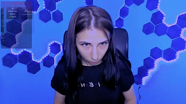 Snapshot of sweetie_chloe_ chatting on May 2026 08:42:01 AM sweetie chloe online show from May 2026 08:42:01 AM