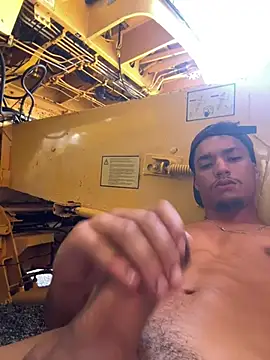 Snapshot of MorenodX01 chatting on January 2026 05:27:01 PM MorenodX01 online show from January 2026 05:27:01 PM