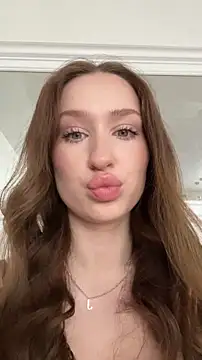 Snapshot of cuteeyesbaby chatting on April 2026 09:47:01 AM cuteeyesbaby online show from April 2026 09:47:01 AM