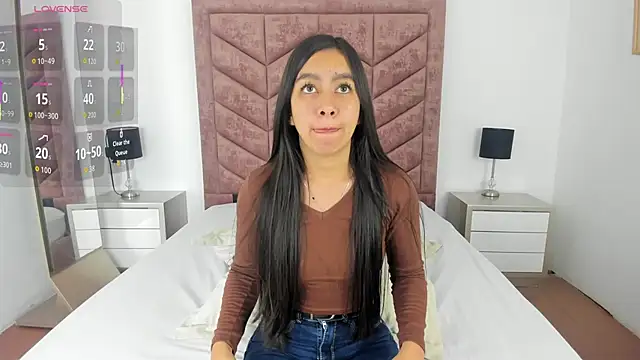 Zara Cardona online show from January 2026 12:31:02 PM