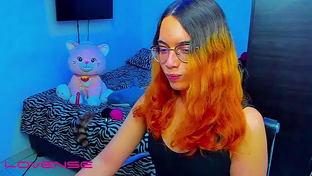 lillykittyyy online show from April 2026 03:04:02 AM