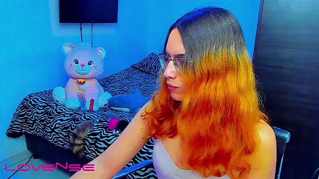 lillykittyyy online show from April 2026 03:05:01 AM