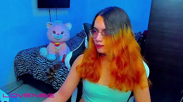 lillykittyyy online show from April 2026 03:11:01 AM