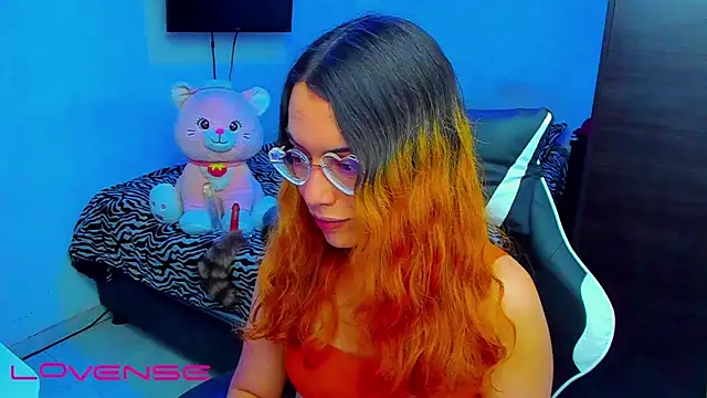 lillykittyyy online show from April 2026 03:20:01 AM