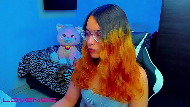 lillykittyyy online show from May 2026 03:55:02 AM