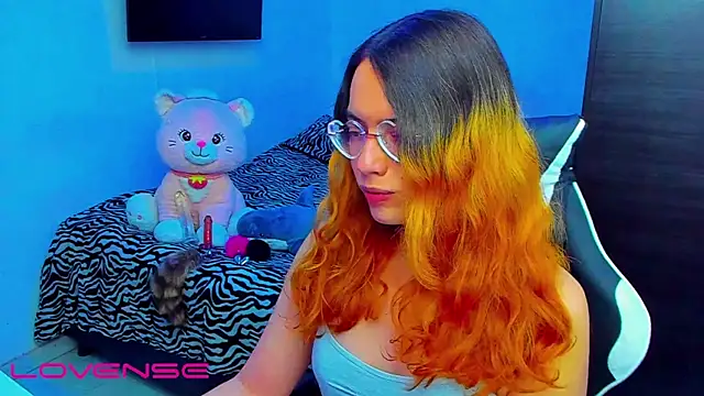 lillykittyyy online show from May 2026 03:23:02 AM