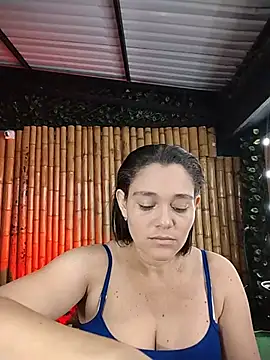 Astrid williams online show from June 2026 01:05:02 AM