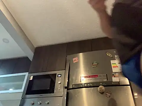 miker1239 online show from February 2026 03:47:02 AM