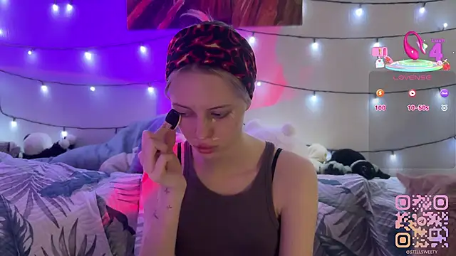 stillsweety online show from March 2026 12:49:02 PM