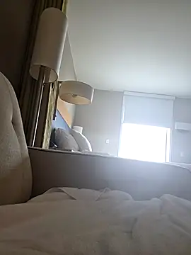 PreciousDesign875 online show from February 2026 04:00:02 PM