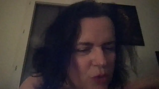 Snapshot of Malorie01 chatting on February 2026 08:18:01 PM Malorie01 online show from February 2026 08:18:01 PM