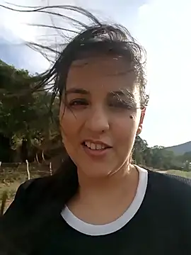 Snapshot of zaraluxx1 chatting on January 2026 09:42:01 PM zaraluxx1 online show from January 2026 09:42:01 PM