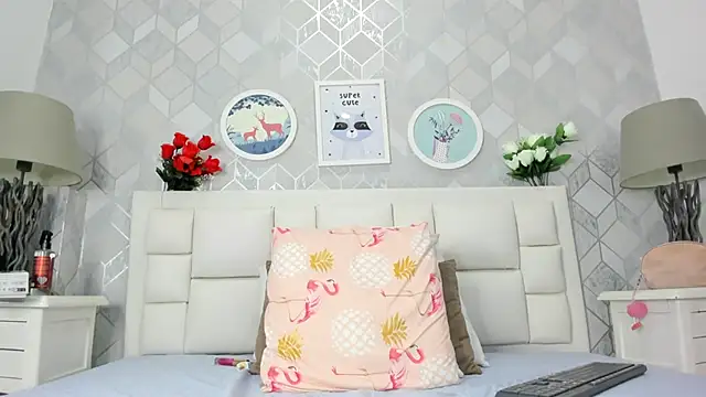 laura rouse7 online show from June 2026 07:28:02 PM