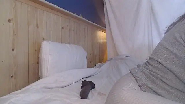 Snapshot of saraswirls69@xh chatting on March 2026 04:24:02 PM saraswirls69xh online show from March 2026 04:24:02 PM