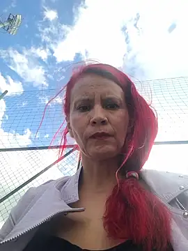 cintia love online show from May 2026 09:10:02 PM
