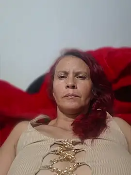 cintia love online show from June 2026 12:52:02 AM